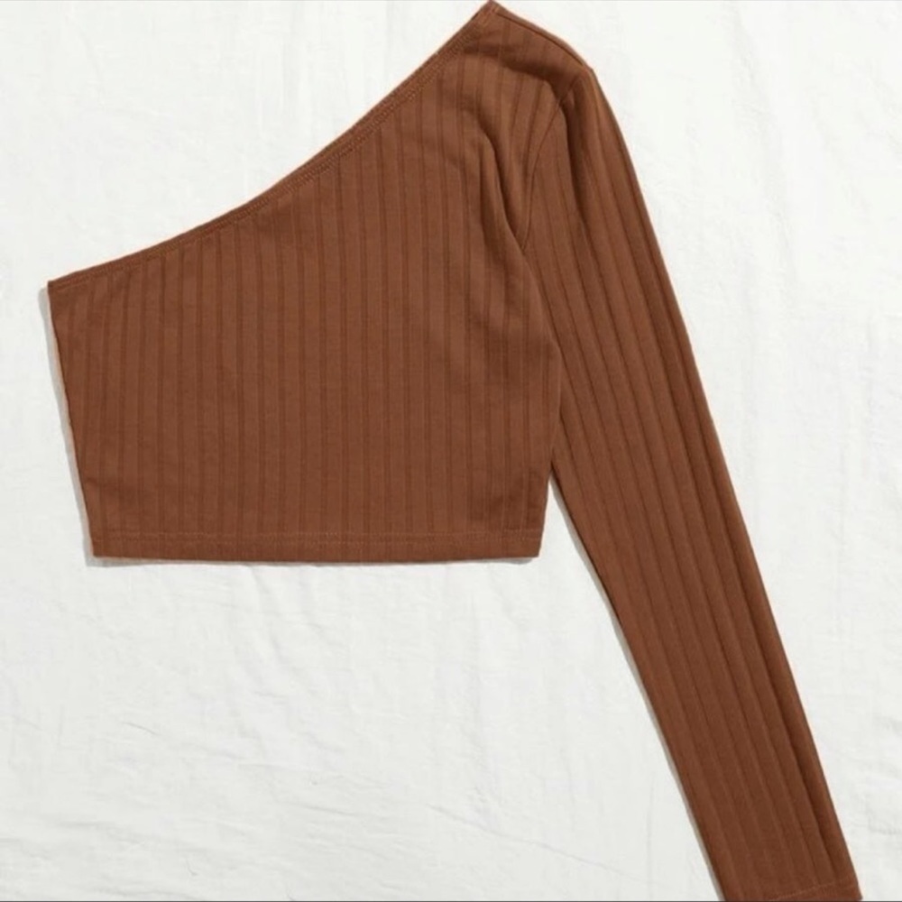 One Shoulder Ribbed Top - Picture 3 of 3